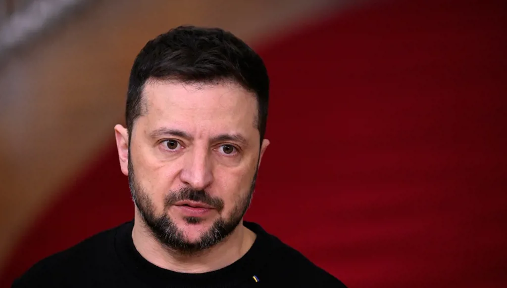 زيلينسكي: أوكرانيا بحاجة إلى "اتحاد" بين أوروبا والولايات المتحدة