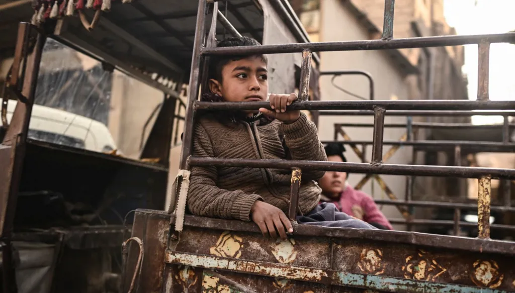 صباح "النهار" -  إيران تهرول نحو كارثة ورسائل "غزل" من "حزب الله" للحكّام الجدد في دمشق