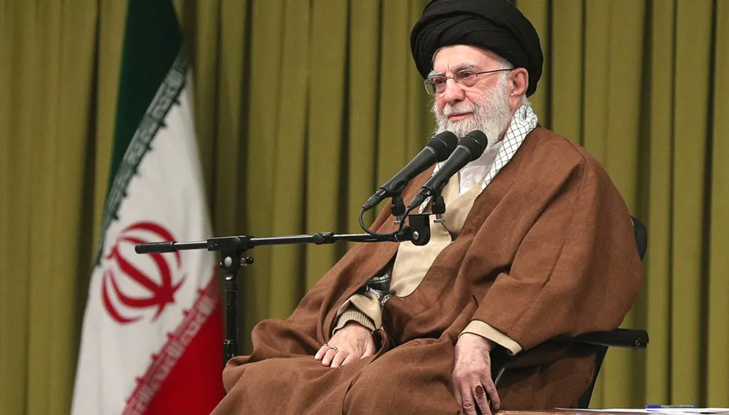 كيف فَهم متّخذ القرار الإيرانيّ أحداث سوريا؟