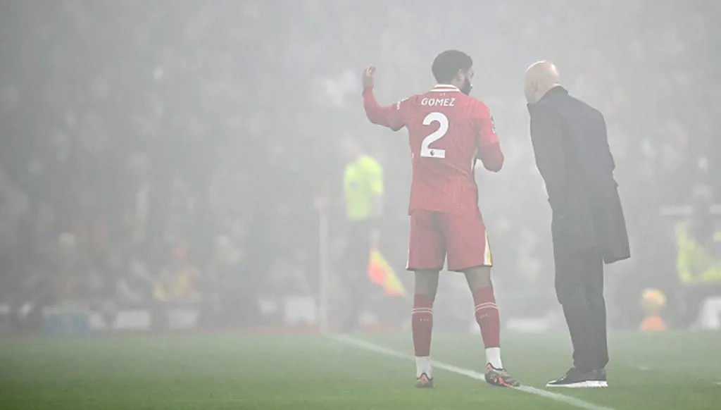 ليفربول يفقد مدافعه لفترة غير محددة