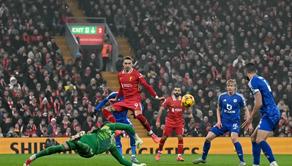 ليفربول لإضافة انتصار جديد ومانشستر سيتي للنهوض من "كابوسه"