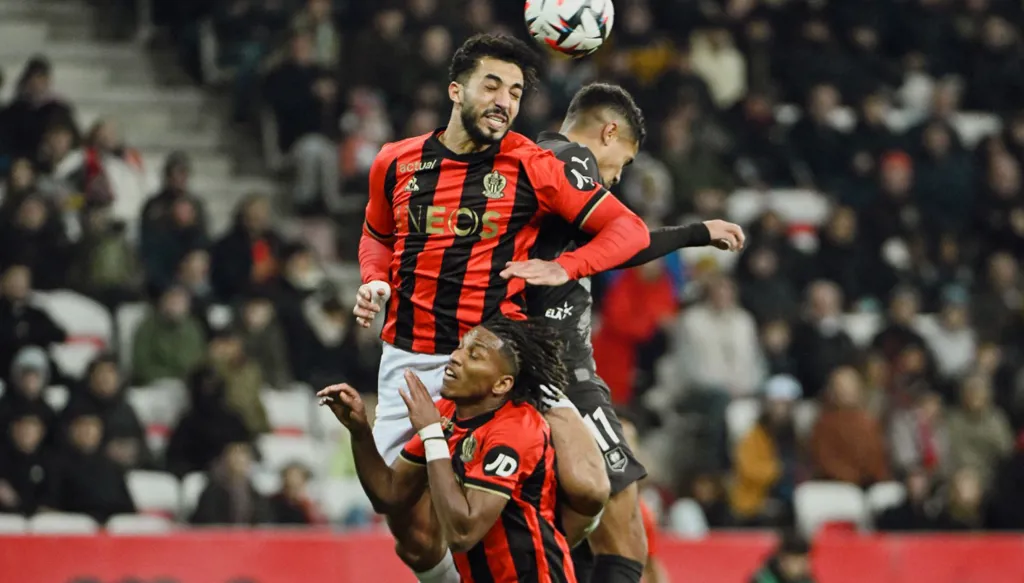 عبد المنعم يسير بخطوات ثابتة نحو العالمية