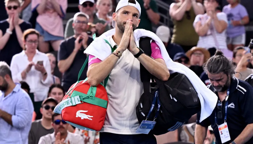 انسحاب حامل اللقب ديميتروف من دورة بريزبين للإصابة