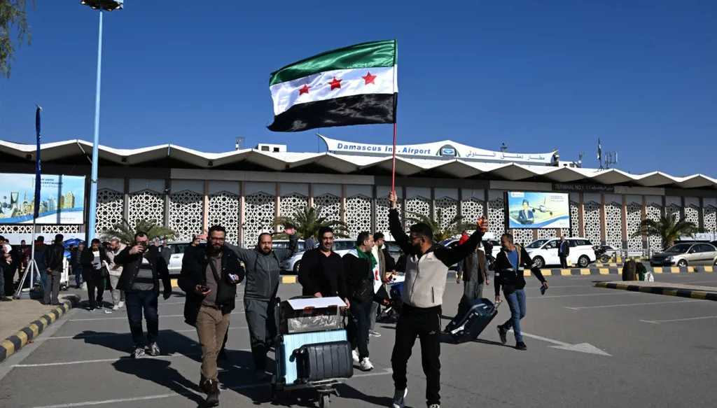 الخليج يلجأ إلى القوة الناعمة في سباق النفوذ مع تركيا على سوريا