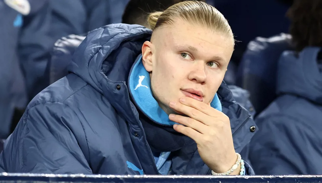 أطول عقود كرة القدم بعد صفقة هالاند مع مانشستر سيتي