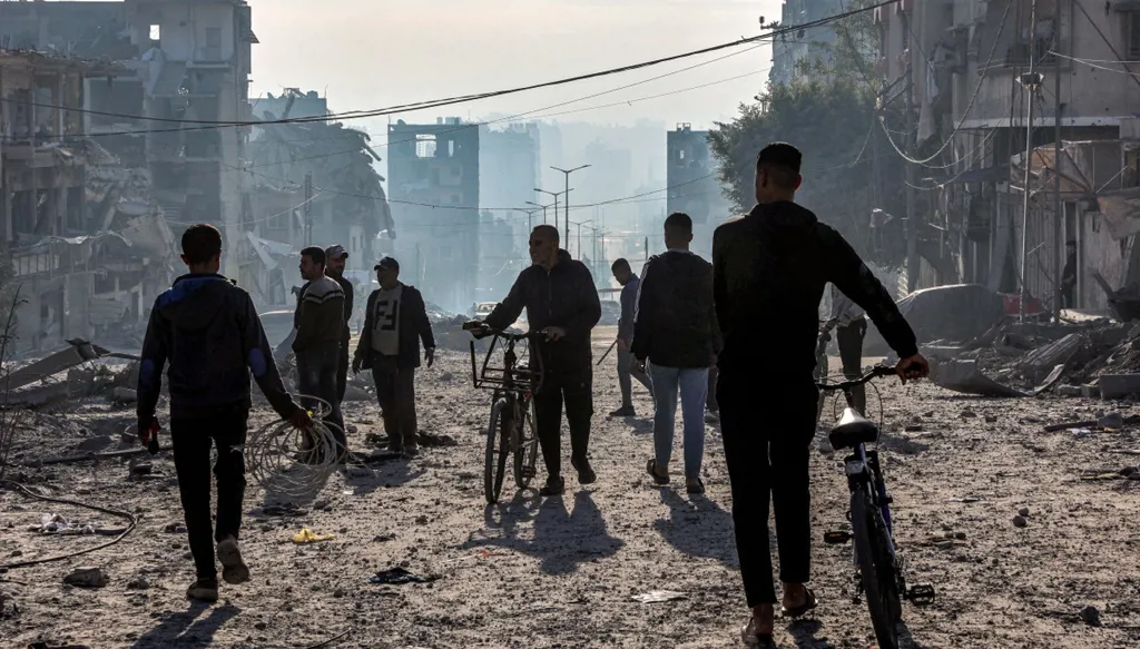 صباح "النهار"- إلى "المتاريس"... "رغبات ترامب" تقلق العالم وآخر الحروب الإيرانية من اليمن