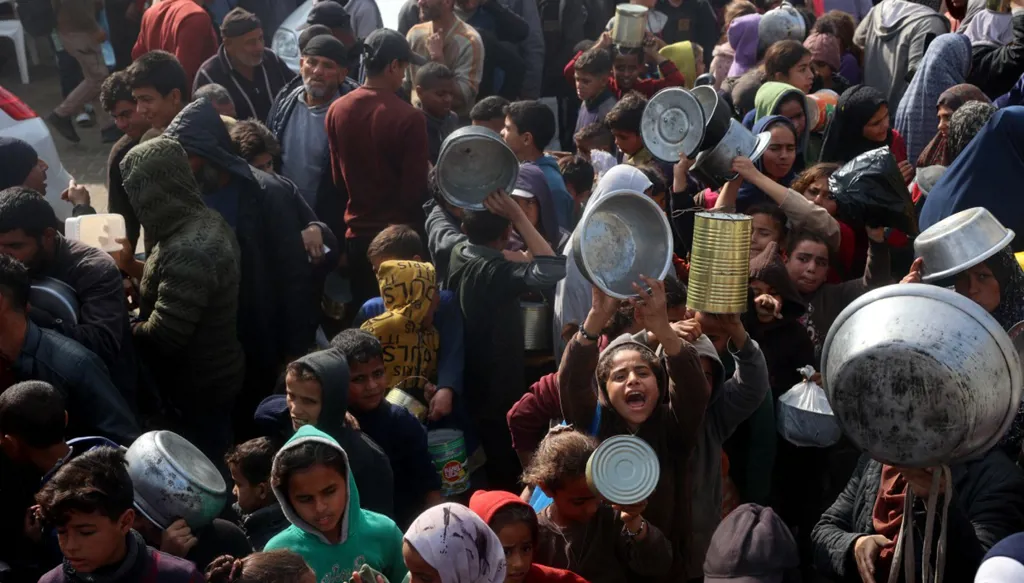 فلسطينيّو غزّة في حاجة لكلّ دقيقة توقف الحرب