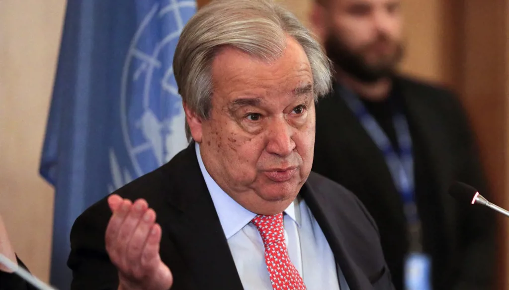 غوتيريش يدين احتجاز الحوثيين لسبعة من موظفي الأمم المتحدة... ويطالب بإطلاق سراحهم