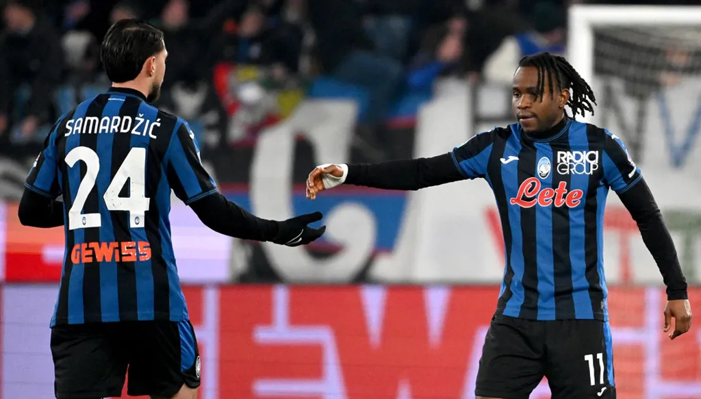 نجم أتالانتا يغيب عن القمة أمام برشلونة