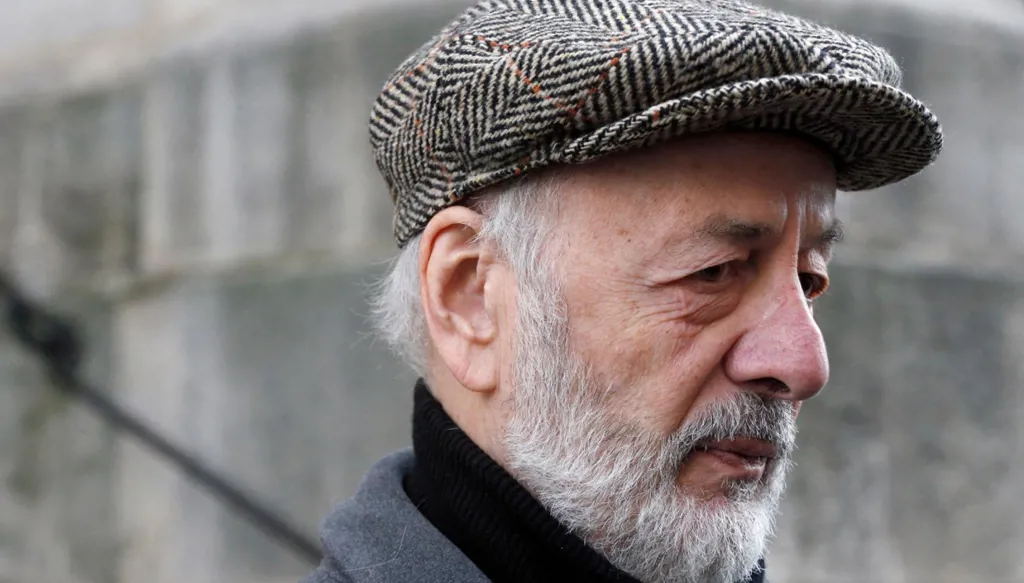 وفاة المخرج برتران بلييه تطوي حقبة من تاريخ السينما الفرنسية