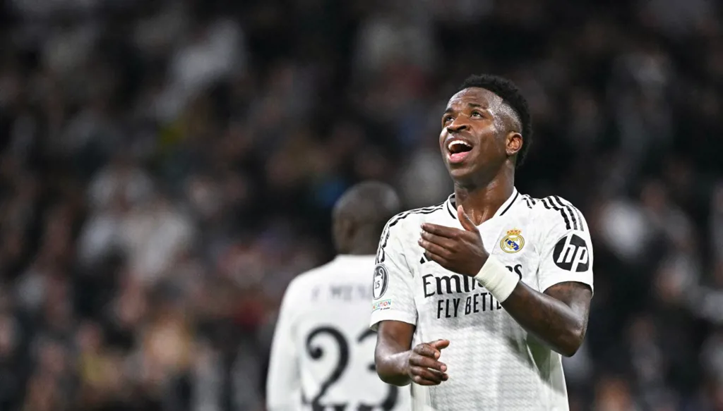 هل تنجح الأندية السعودية في إغراء فينيسيوس؟