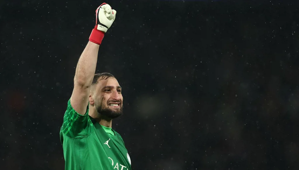 لاعبون خانوا أنديتهم الأم