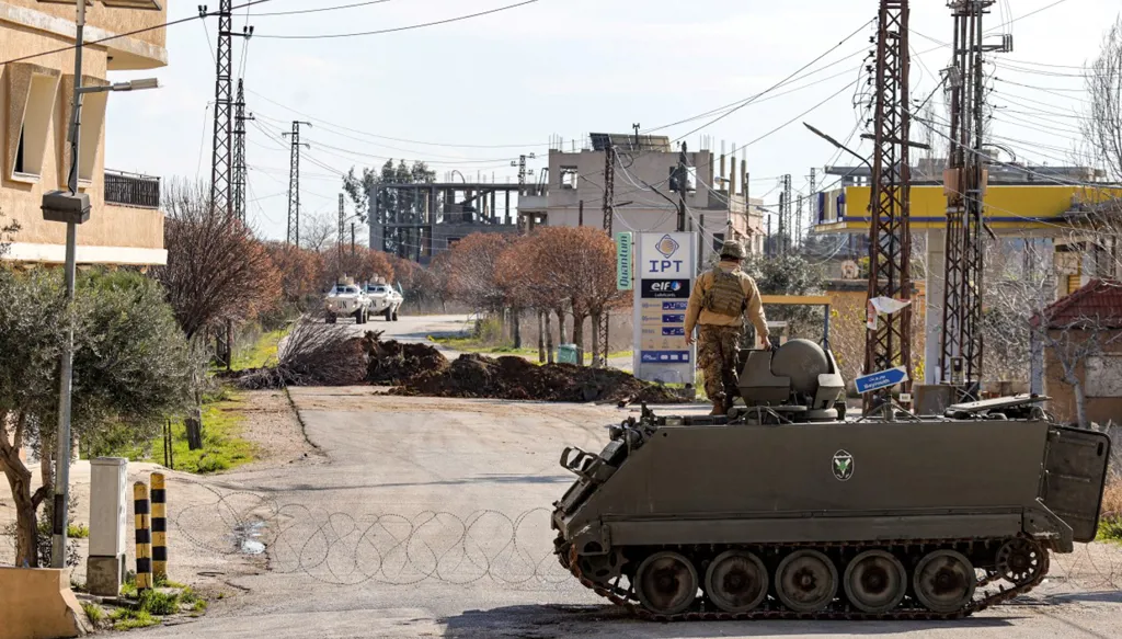 رغم التحذير الإسرائيلي... أبناء قرى جنوبية في لبنان يستعدون للتوجه إلى منازلهم غداً