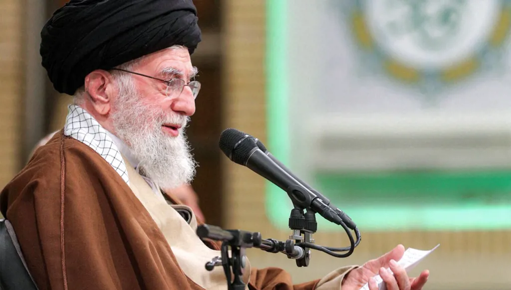 "التجربة أثبتت ذلك"... خامنئي: إجراء محادثات مع أميركا ليس ذكياً ولا مشرفاً