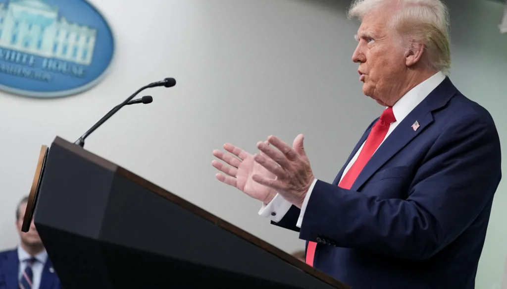 ترامب: مصر والأردن ستقبلان باستقبال نازحين من غزة