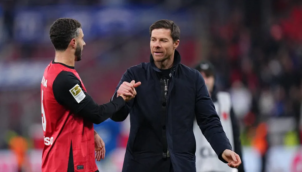 ألونسو يثني على تماسك ليفركوزن