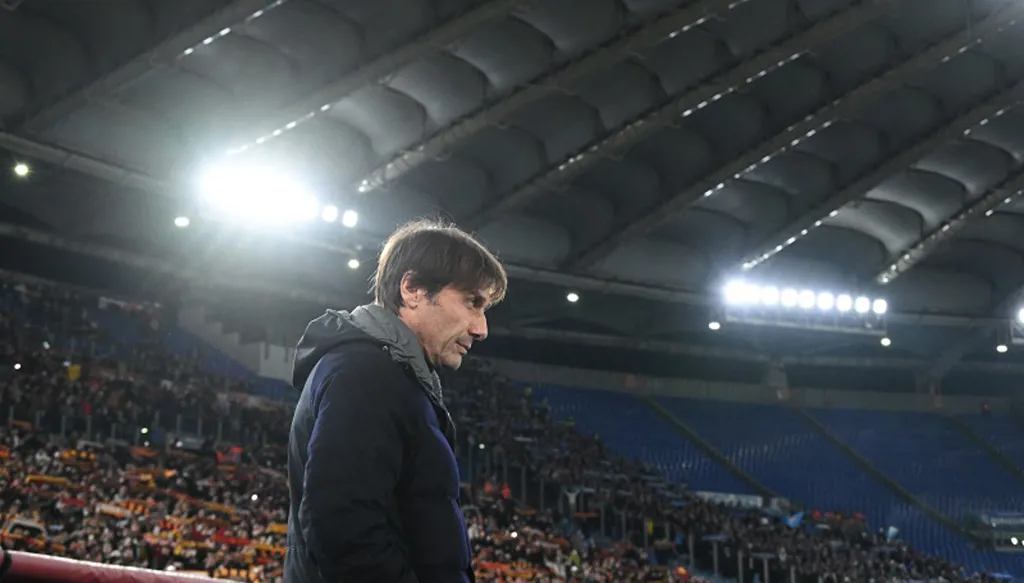 كونتي يشعر بـ"مرارة في حلقه"