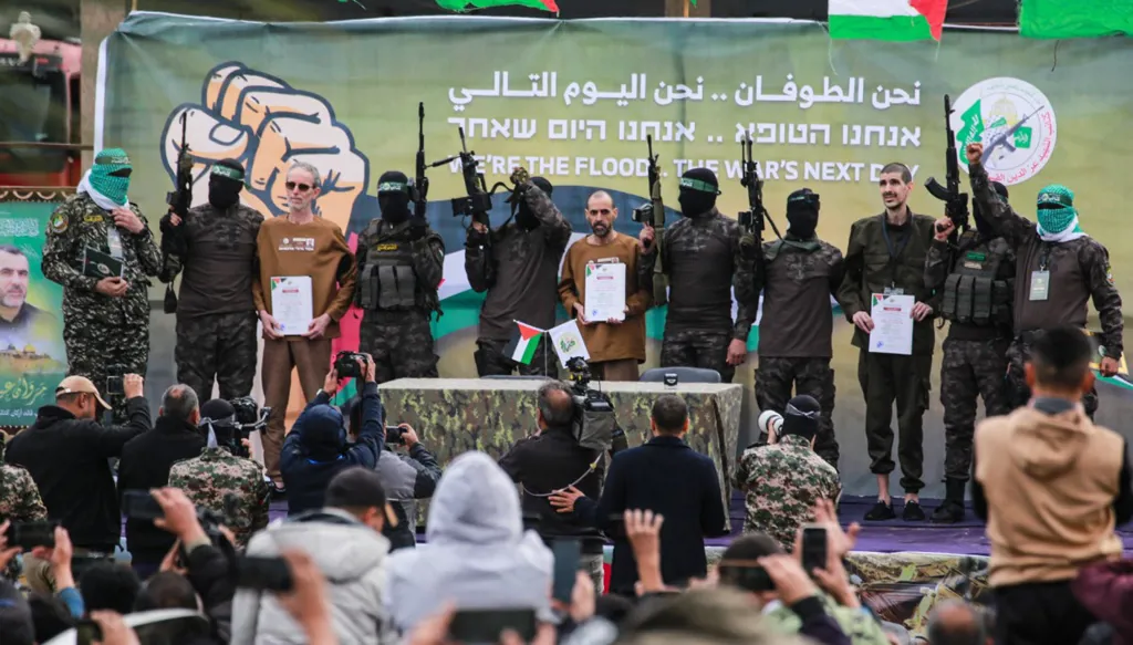 الرهينة الإسرائيلي المفرَج عنه أور ليفي تلقّى نبأ مقتل زوجته: "الضربة الأشدّ"