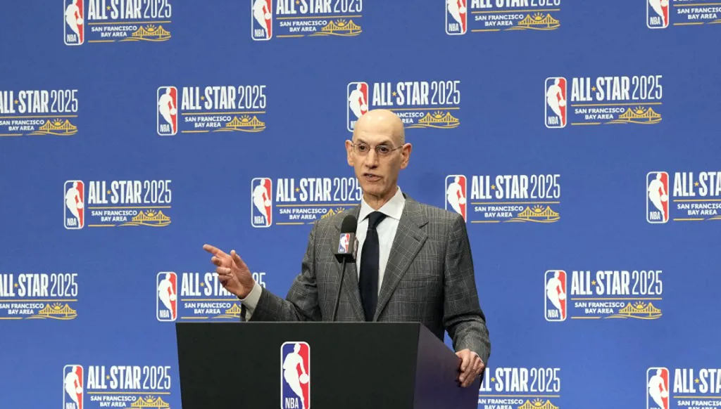 سيلفر يؤكد جودة دوري السلة الأميركي رغم انتقادات غرين