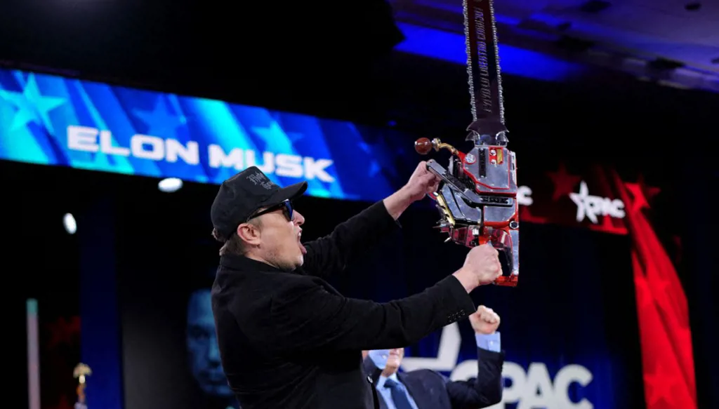 إيلون ماسك يواجه جورج سوروس!