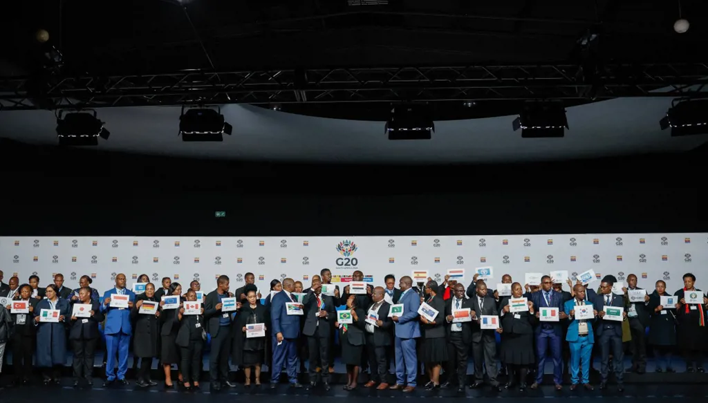 لماذا تأخرت الجزائر في تأسيس العلاقات الثقافية والإعلامية مع قارة أفريقيا؟