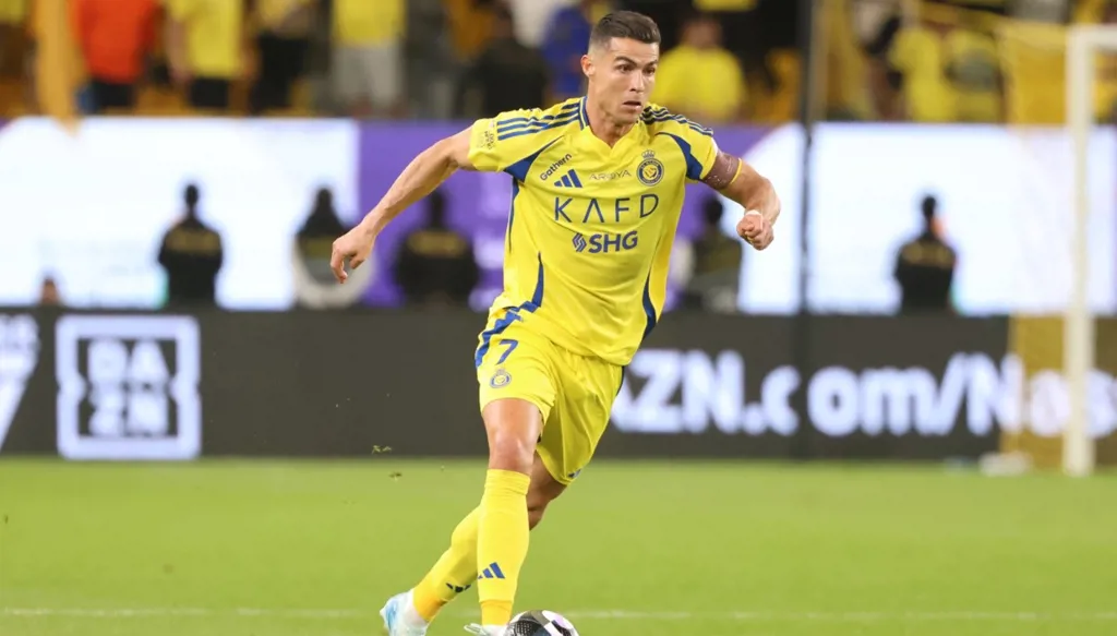 رونالدو هدفاً جديداً للدوري المكسيكي بعد راموس