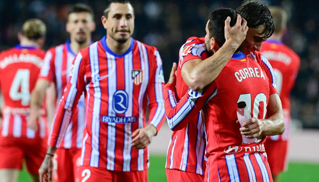 أتلتيكو مدريد يتصدر الدوري الإسباني بثلاثية أمام فالنسيا