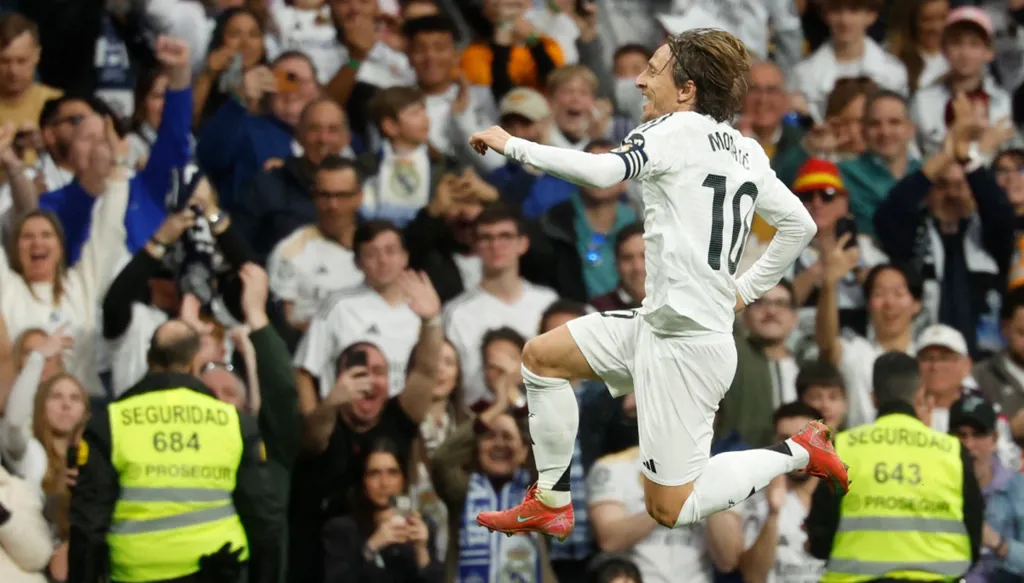 أساطير ريال مدريد الثلاث لا يعرفون الاستسلام