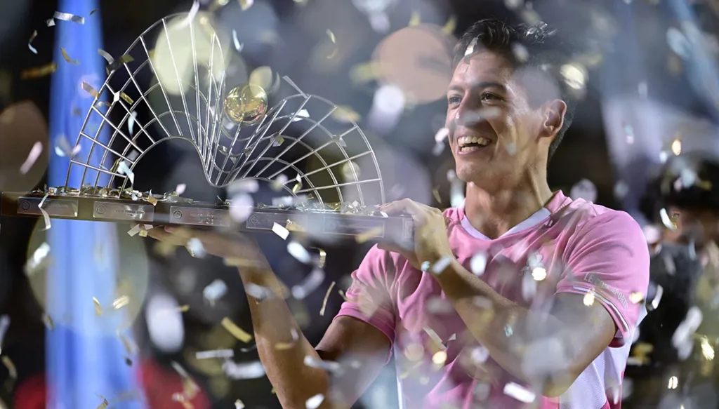 بايس يُحبط حلم مولر