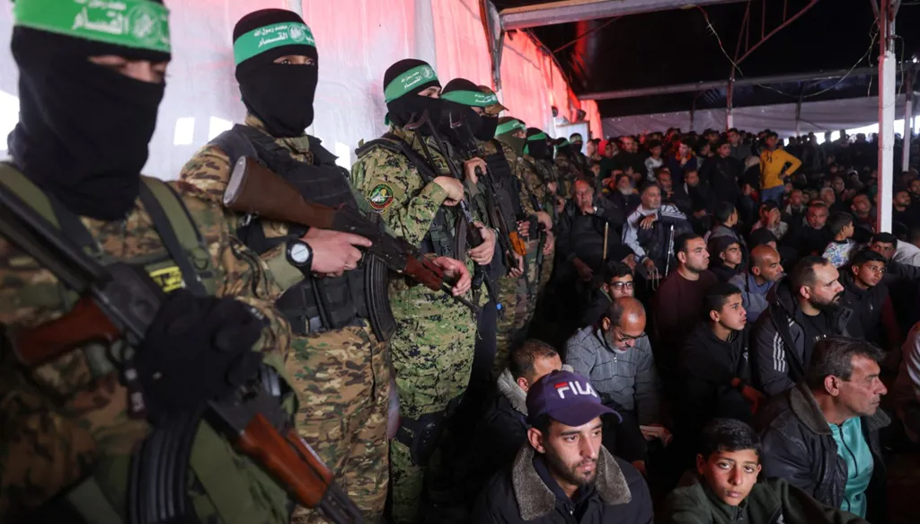 إعلام عبري: "حماس" عرضت على واشنطن اتّفاقاً شاملاً لوقف إطلاق النار من 5 إلى 10 سنوات مقابل تفكيكها