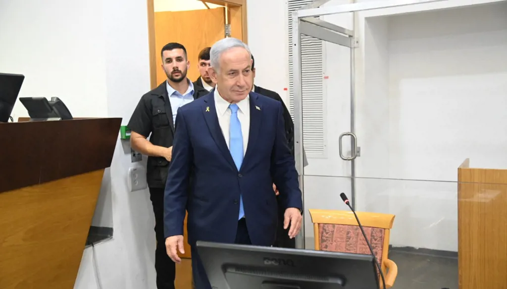 نتنياهو: لن نتنازل عن السيطرة على 5 مواقع في الأراضي اللبنانية
