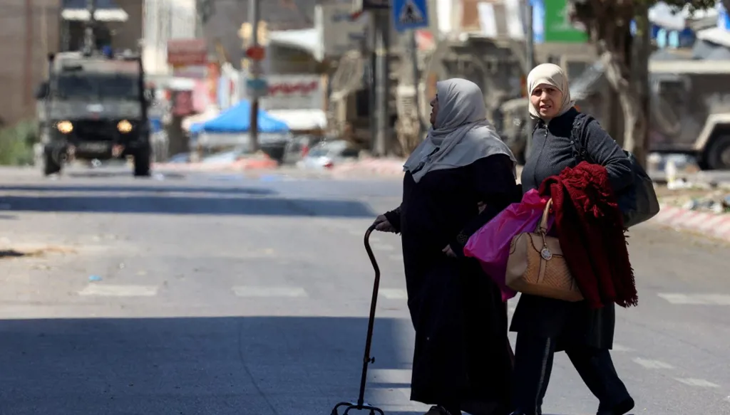 إسرائيل توافق على فصل أحياء استيطانية في الضفة الغربية... وتنديد فلسطيني