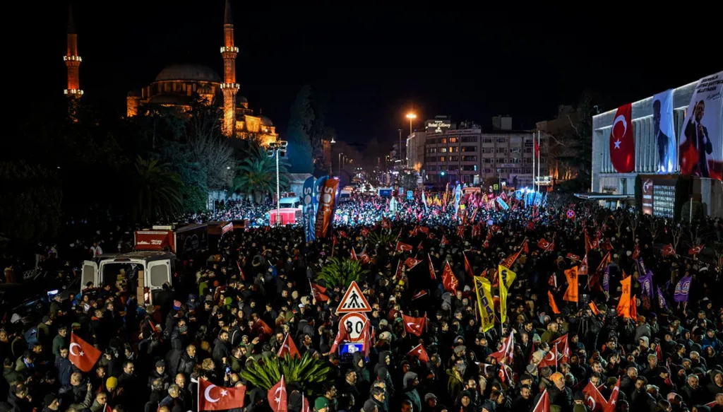 أردوغان... مجنون الحكم!