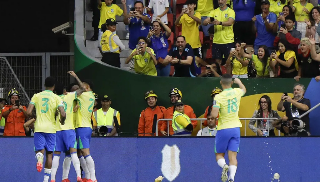 وفاة صادمة خلال تدريبات البرازيل قبل مواجهة الأرجنتين