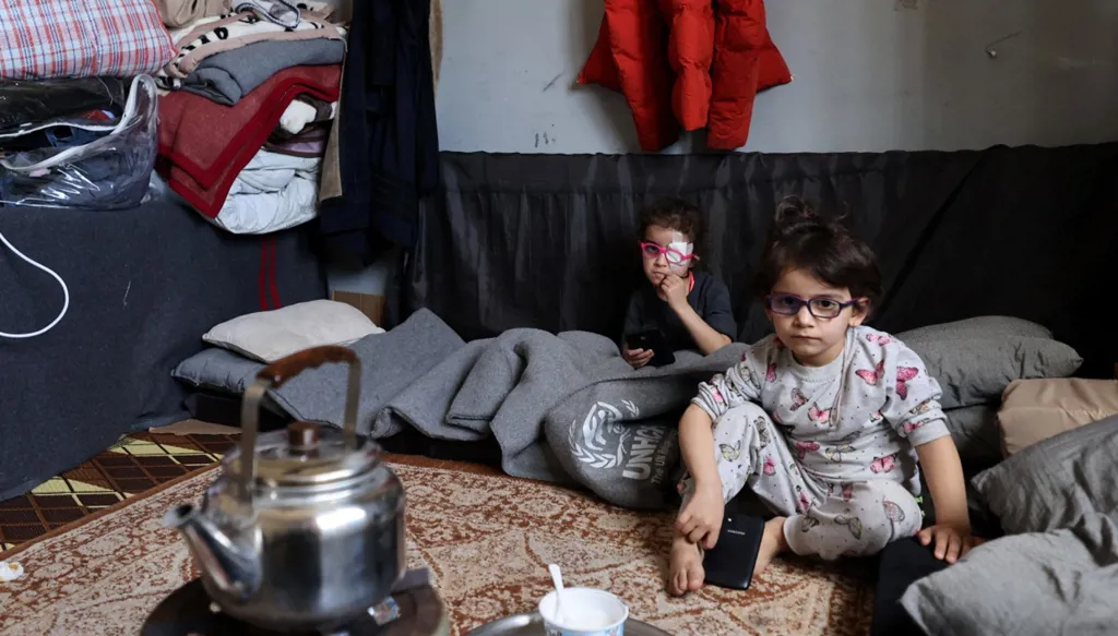 موقف أميركا من سوريا... بين الإشادة بالشرع والغموض والتقسيم