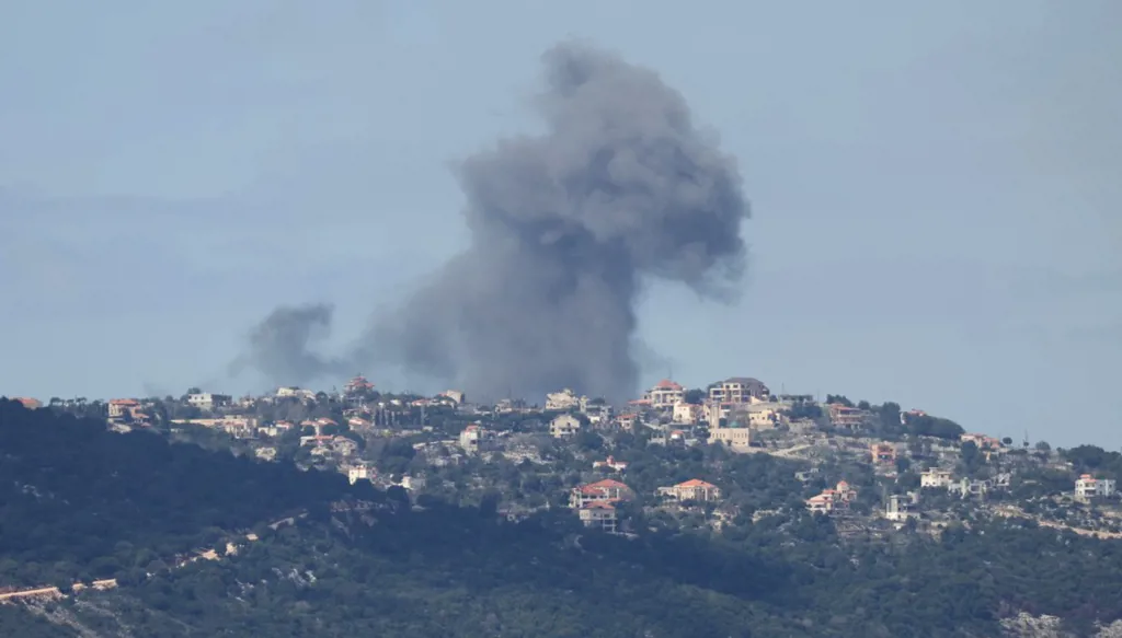 "أ ف ب": لبنان أجرى اتصالات دبلوماسية لمنع استهداف بيروت بعد التصعيد مع اسرائيل