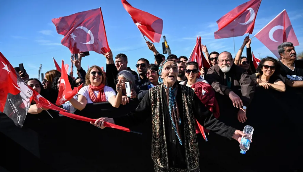 إقليم كردستان يراقب ما يجري في تركيا بقلق