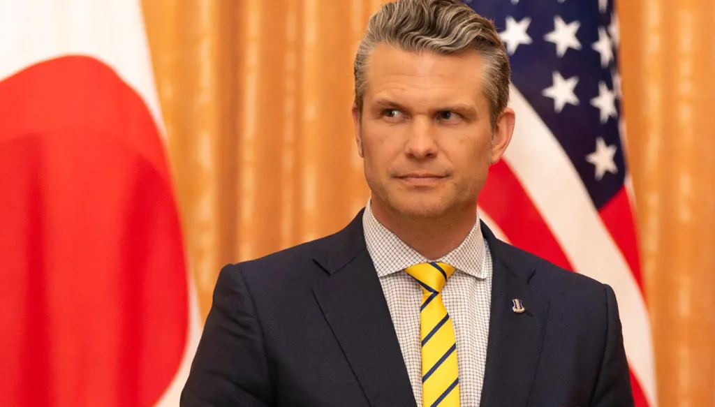 التركيز على الصين... وثيقة سرية: وزير الدفاع الأميركي يقلب أولويات الجيش