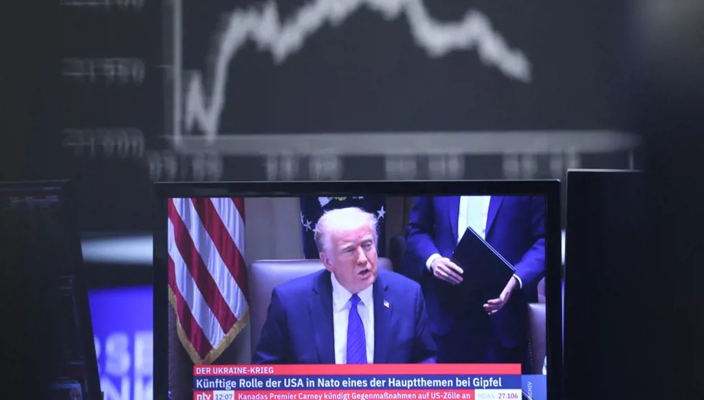 الصين تفرض رسوماً جمركية بنسبة 34% على المنتجات الأميركية