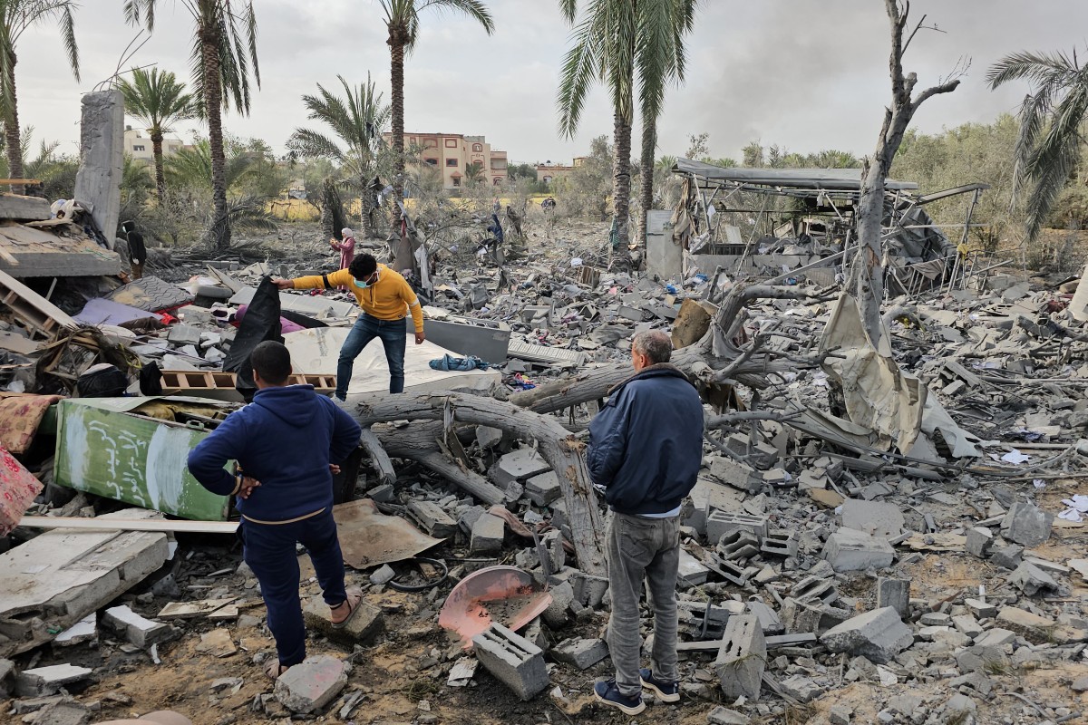 فلسطينيون في غزة (ا ف ب)