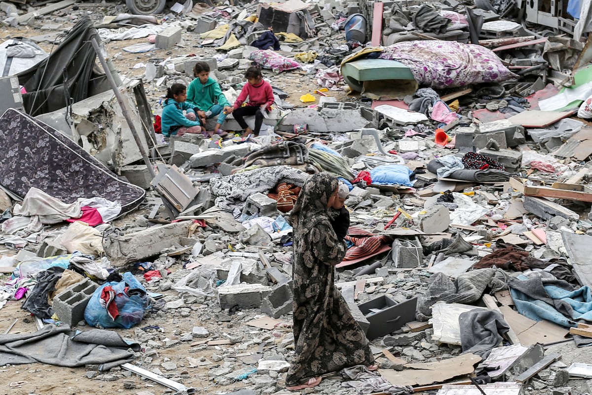 فلسطينيون في غزة (ا ف ب)