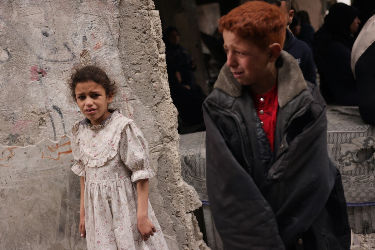 طفلان فلسطينيان في غزة (ا ف ب)