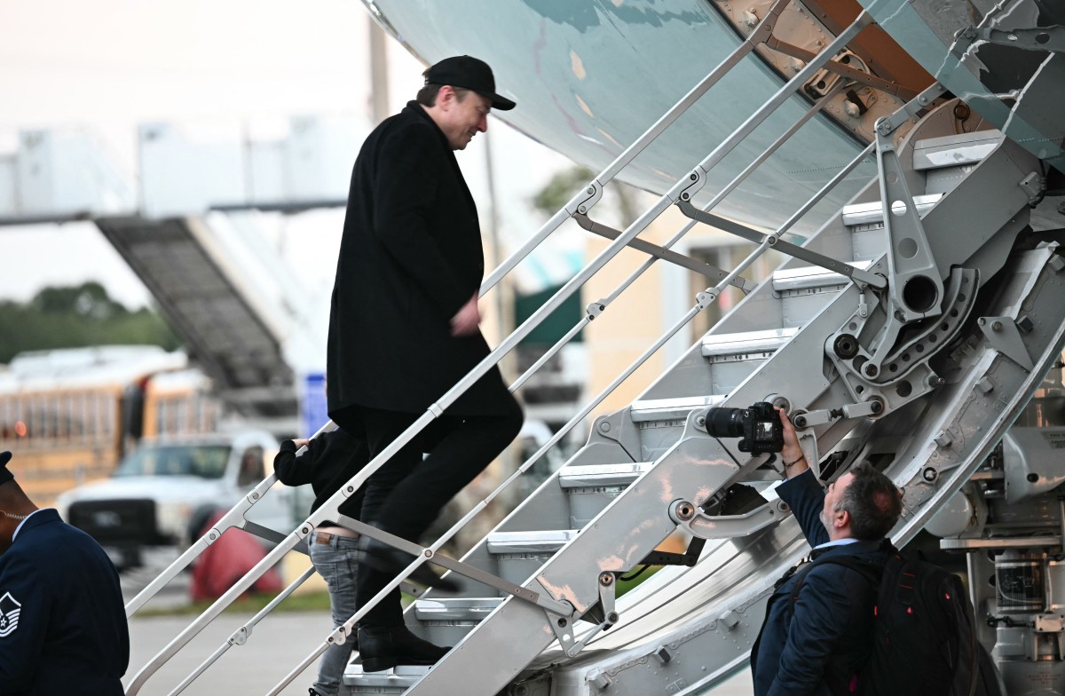 ايلون ماسك (ا ف ب)