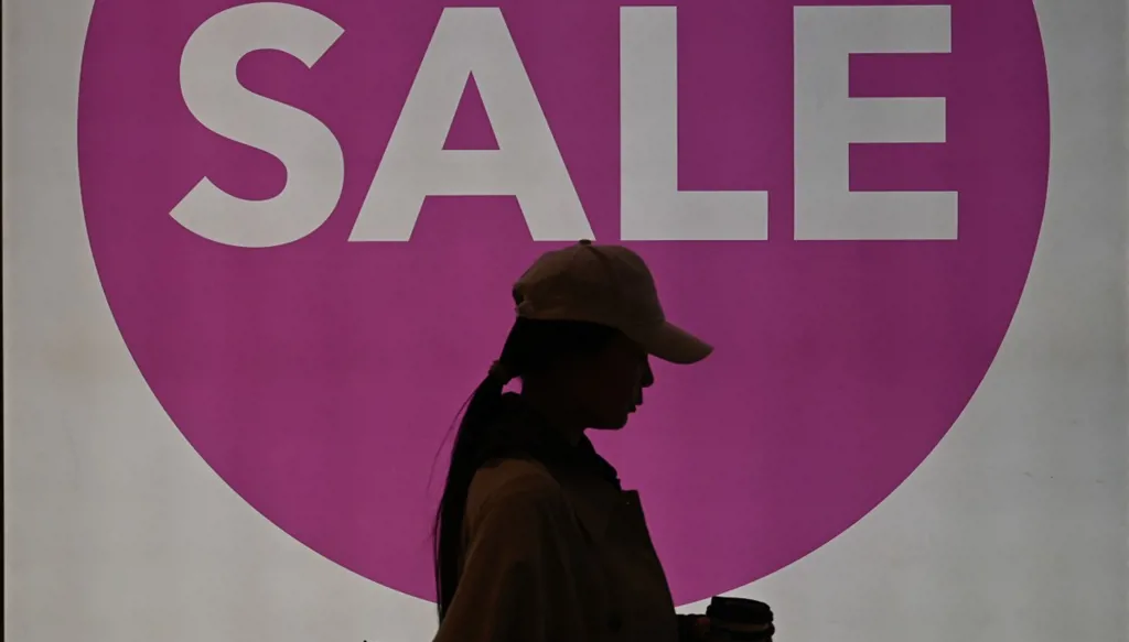 كوريا الجنوبية تعدّ خطة استثمار مالي هجومية لدعم قطاع أشباه الموصلات