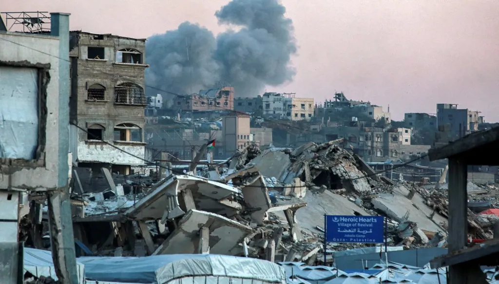 إسرائيل تُعلن اغتيال محمود أبو حصيرة... من هو؟ وما هي المناصب التي شغلها؟