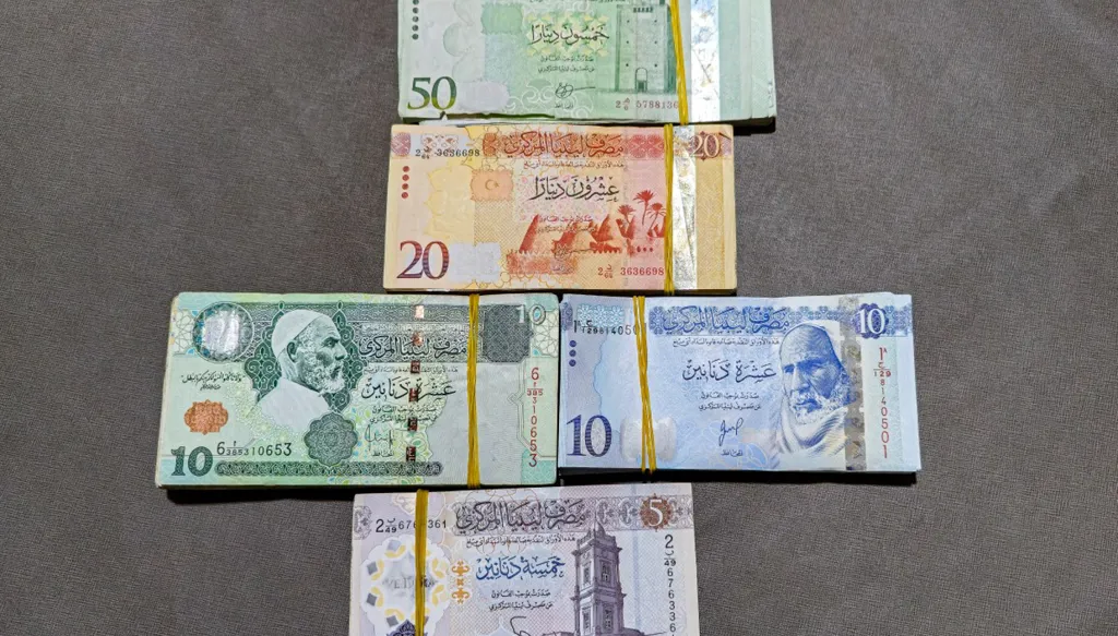 "مليارات ليبيا المجمّدة"... دراسة: الحل بإصلاح نظام العقوبات