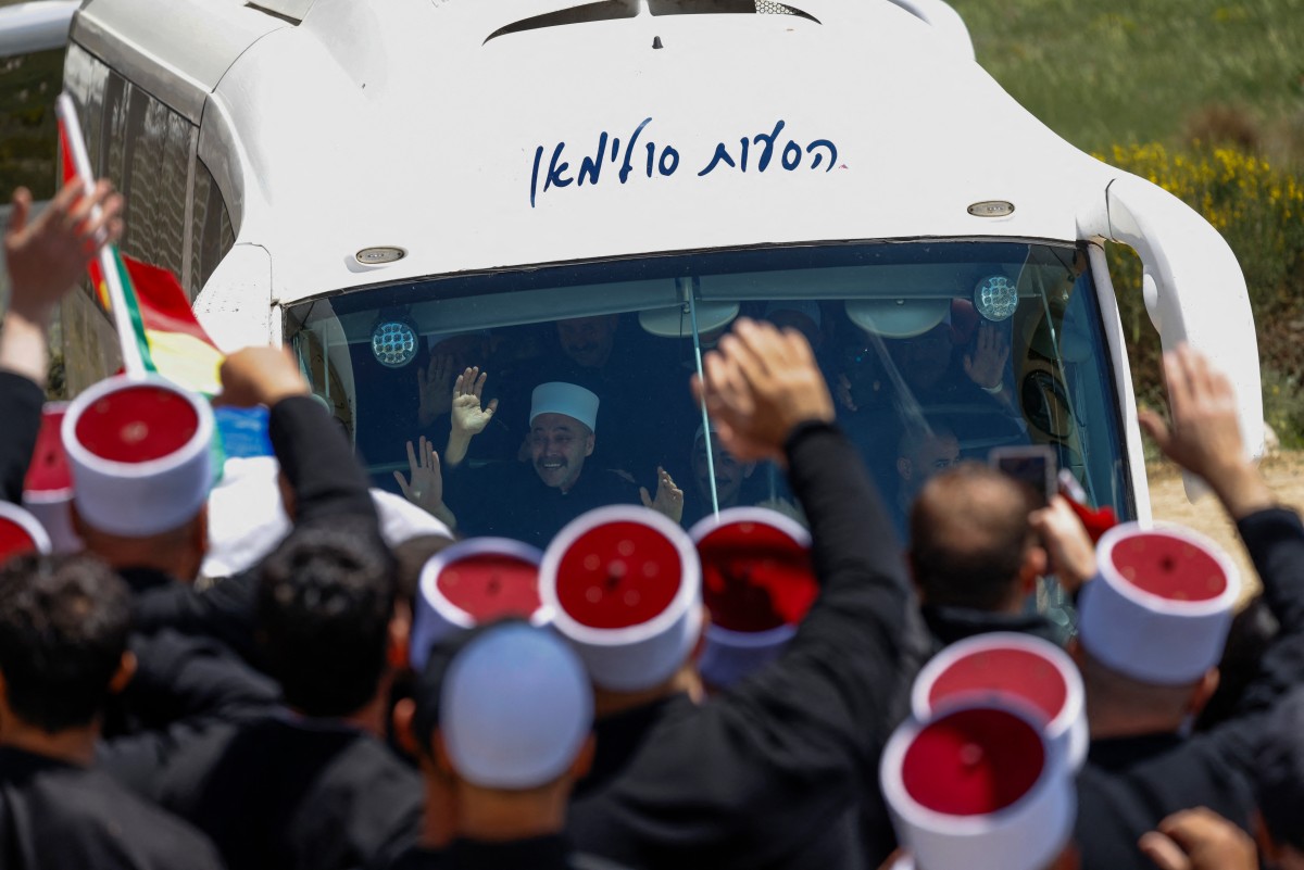 دروز سوريا قاموا بزيارة إلى مقام النبي شعيب إسرائيل (أ ف ب).