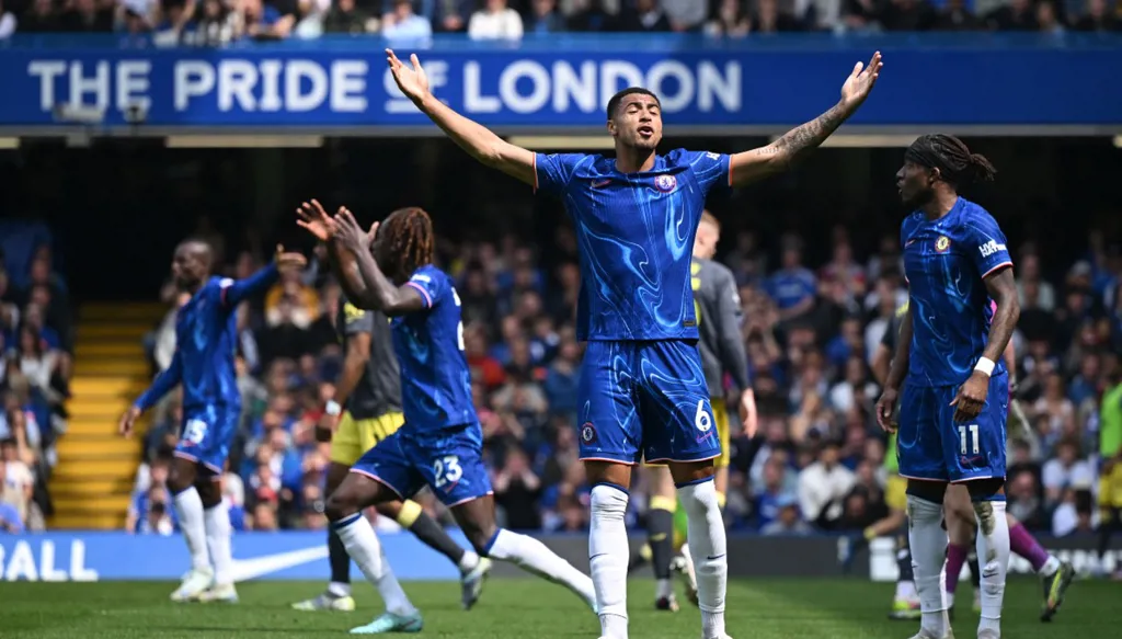 هدف جاكسون ينعش آمال تشيلسي بالتأهل إلى دوري أبطال أوروبا (فيديو)