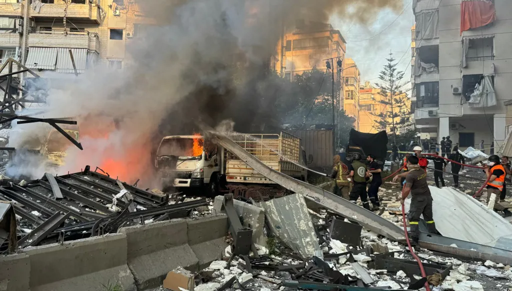 إسرائيل تُخرج سلاح "حزب الله" من " المقايضة" وتهزأ من التطبيع!