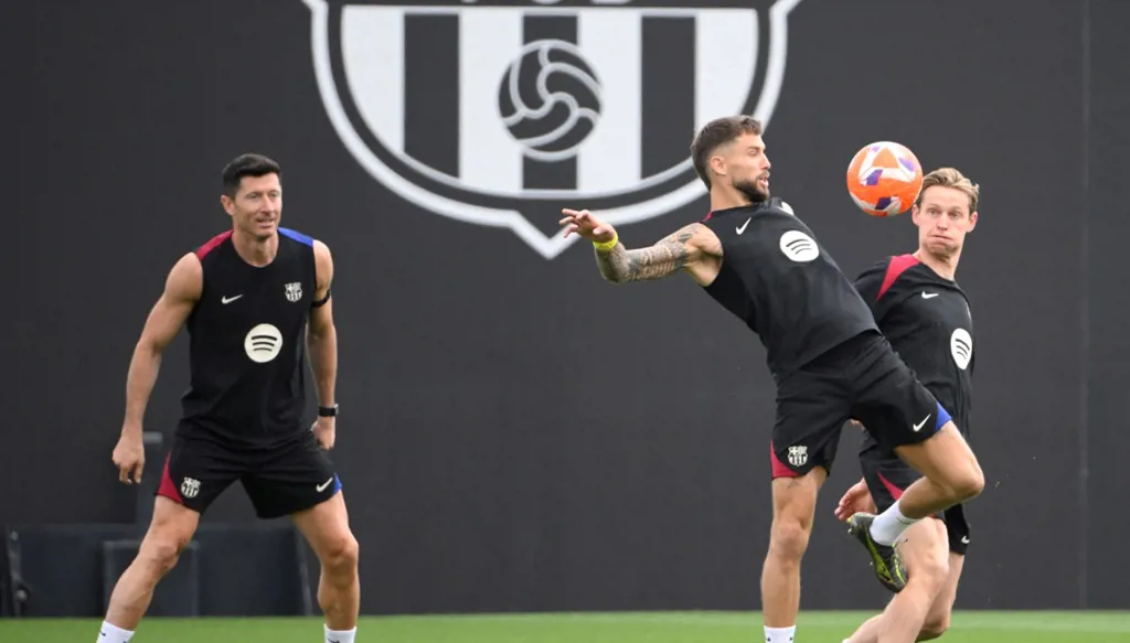 برشلونة ينتظر إنجازاً تاريخياً هذا الموسم